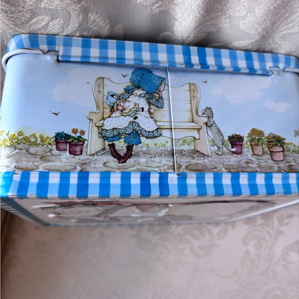 Holly hobbie vintage lunch box still with a tag - Picture 5 of 8